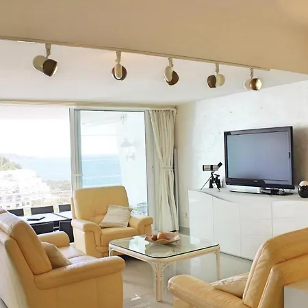 Awesome In W/ Outdoor Swimming Pool, Outdoor Swimming Pool And 3 Bedrooms *
