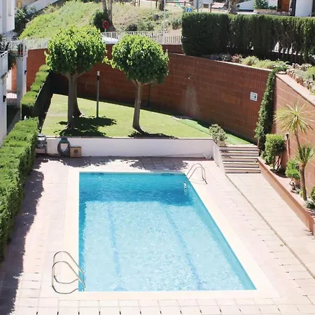 Apartment Awesome In W/ Outdoor Swimming Pool, Outdoor Swimming Pool And 3 Bedrooms Tossa de Mar