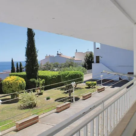 Awesome In W/ Outdoor Swimming Pool, Outdoor Swimming Pool And 3 Bedrooms